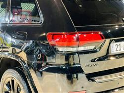 جیپ گراند شیرۆکی